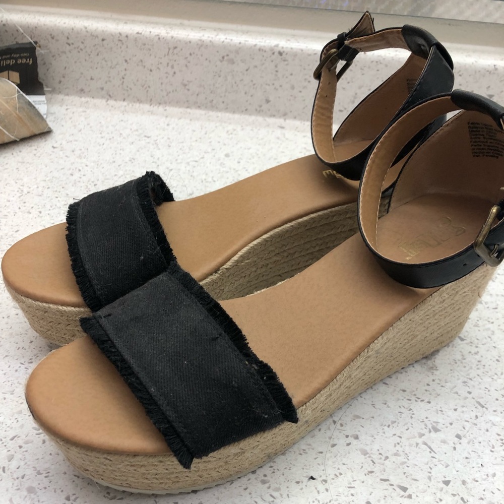 Size 12 black flatform platform wedges sandals